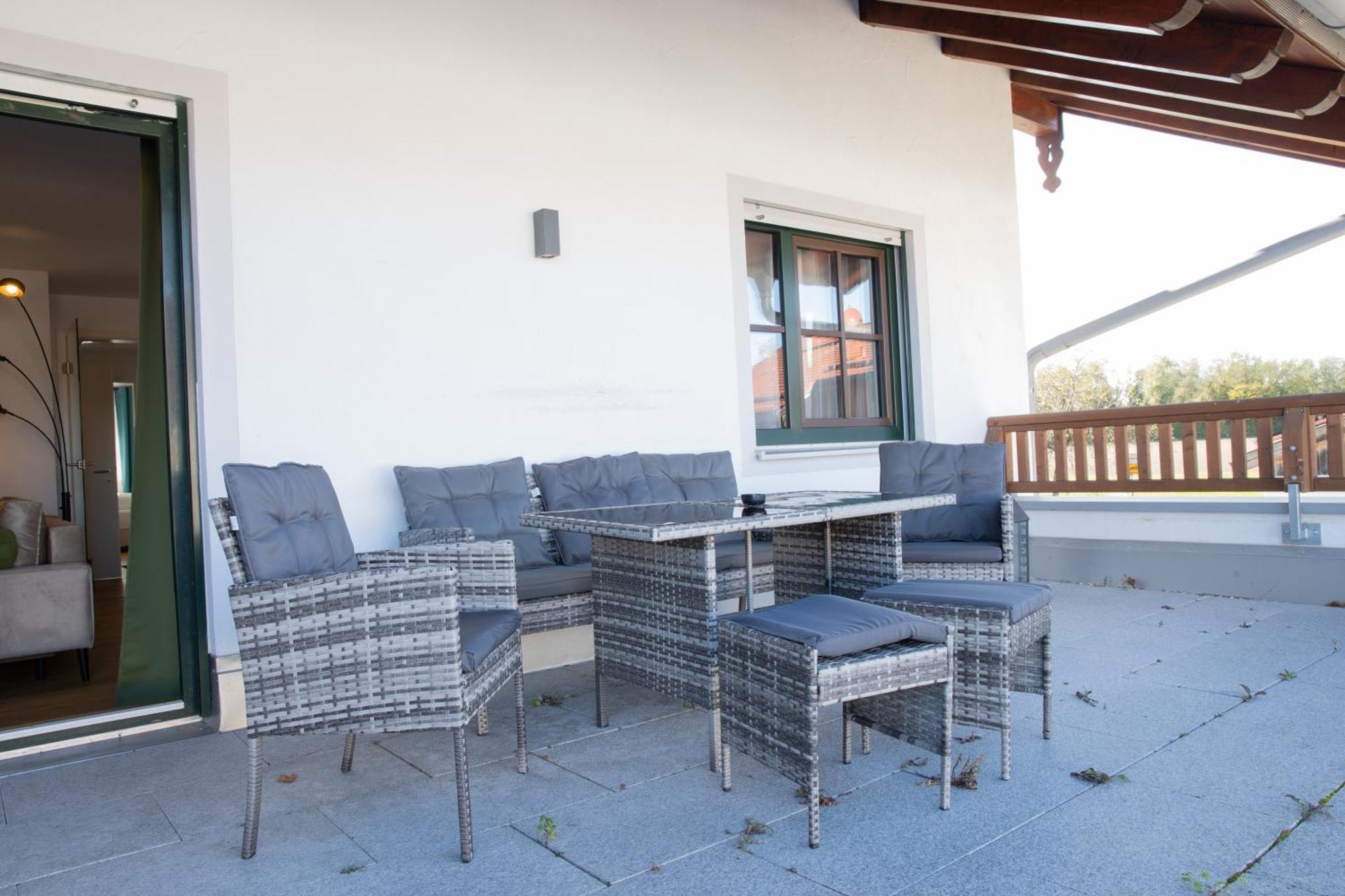 Ferienwohnungen Am Simssee Mit Alpenblick, Gutshof Alpenblick Stephanskirchen Exterior foto